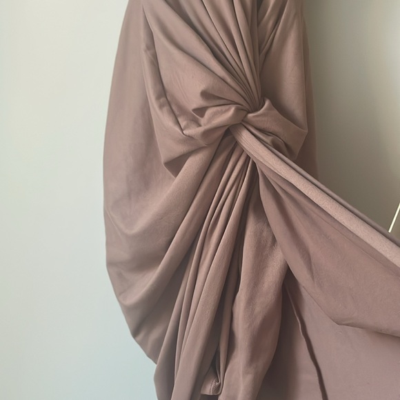 Dress size small - Picture 3 of 7